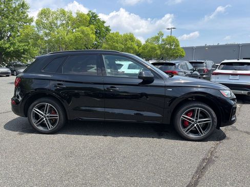 Used 2024 Audi Q5 e Premium Plus w/ Premium Plus Package AWD/4WD image 8