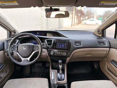 Used 2015 Honda Civic Hybrid Sedan 4D image 10