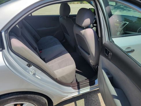 Used 2010 Hyundai Sonata GLS image 14
