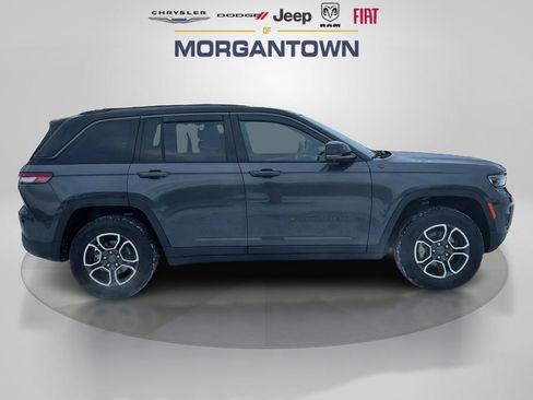 Certified 2022 Jeep Grand Cherokee Trailhawk w/ ADV Protech Group II image 4