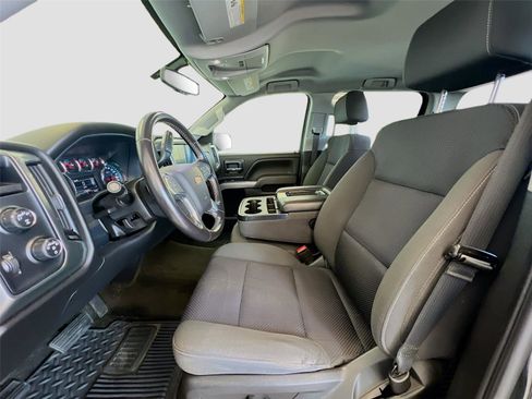 Used 2018 Chevrolet Silverado 1500 LT w/ All Star Edition image 5