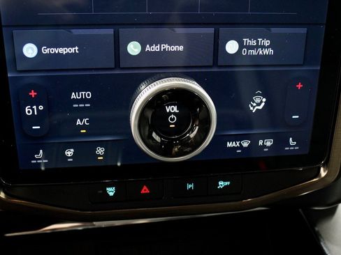 Certified 2023 Ford F150 Lightning Lariat image 35