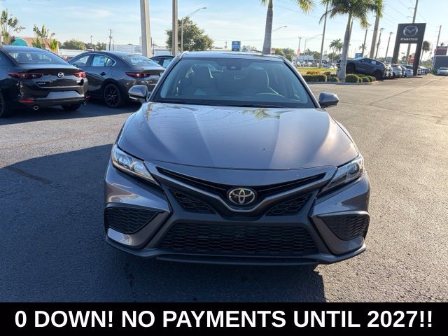 Used 2023 Toyota Camry SE FWD image 2