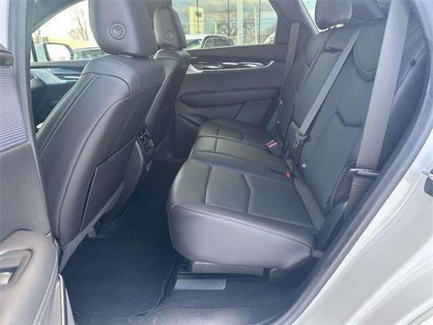 Certified 2023 Cadillac XT5 Premium Luxury image 30