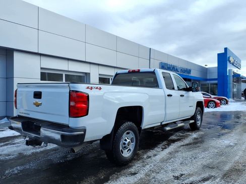 Used 2019 Chevrolet Silverado 2500 W/T w/ WT Convenience Package image 6