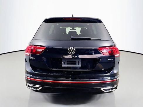 Used 2024 Volkswagen Tiguan SEL R-Line image 25