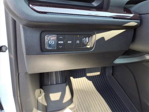 New 2026 Chevrolet Traverse Z71 w/ Driver Confidence Package image 13