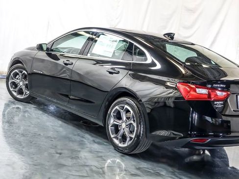 Used 2024 Chevrolet Malibu LT image 11