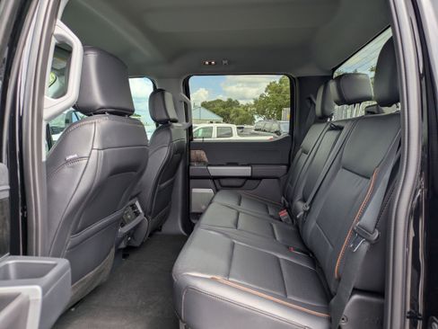 New 2026 Ford F250 Lariat w/ FX4 Off-Road Package image 30