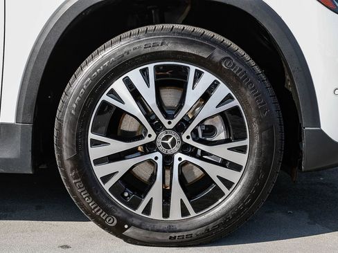 Certified 2025 Mercedes-Benz GLA 250 4MATIC image 9