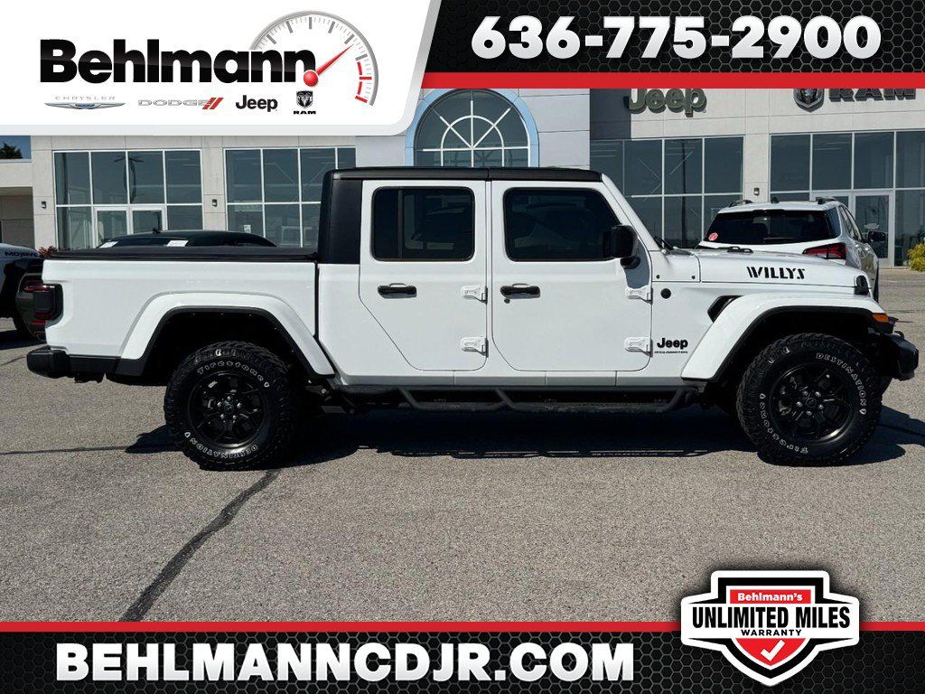 Used 2024 Jeep Gladiator Sport AWD/4WD image 1