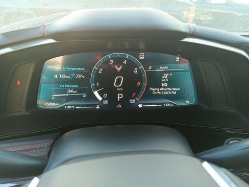 Used 2023 Chevrolet Corvette Stingray Preferred Conv w/ Z51 Performance Package image 8