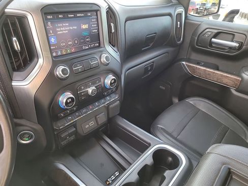Used 2021 GMC Sierra 1500 Denali image 19
