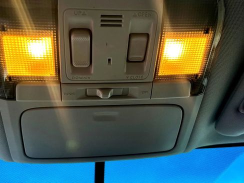 Used 2014 Subaru Outback 2.5i Limited w/ Moonroof Package image 25