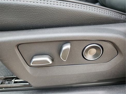 New 2026 GMC Sierra 1500 Denali w/ Technology Package image 16