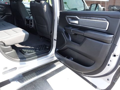 Used 2019 RAM 1500 Big Horn AWD/4WD image 27