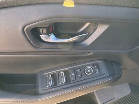 Used 2023 Honda Accord Sport image 18