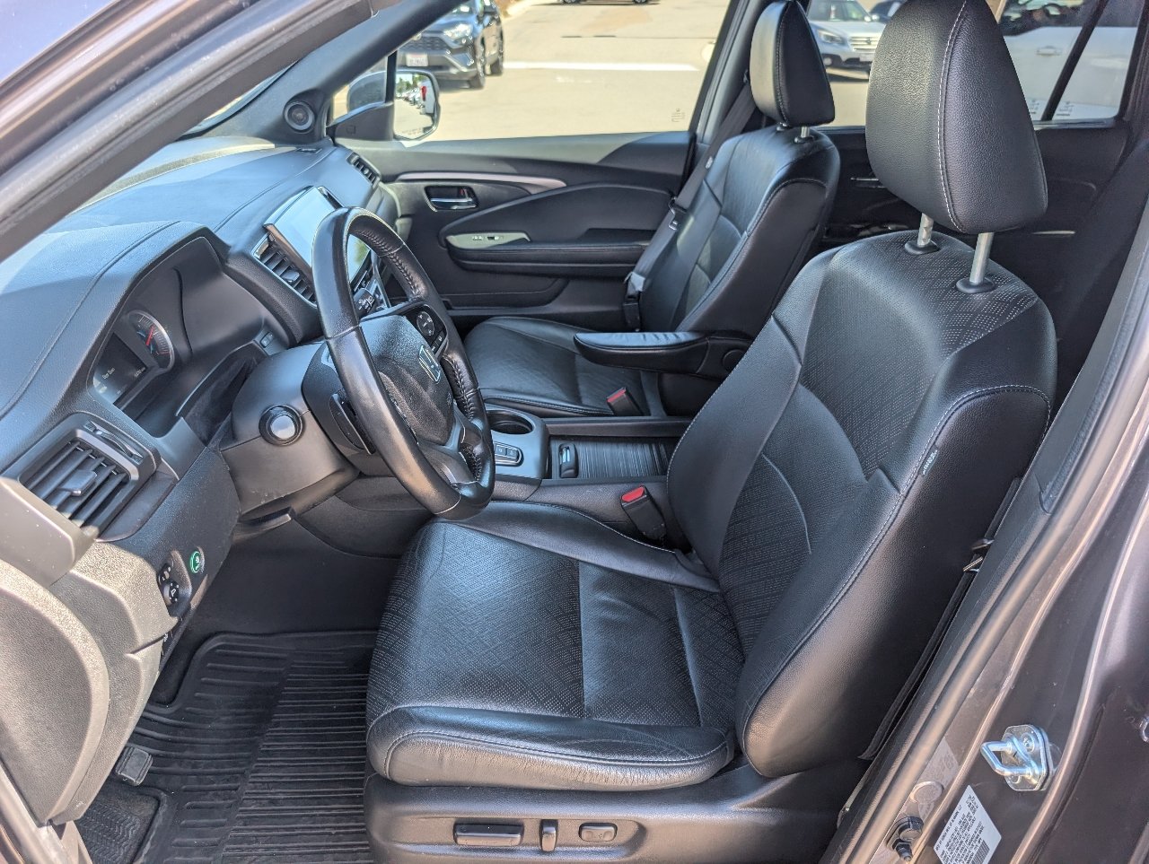 Used 2021 Honda Passport EX-L image 2