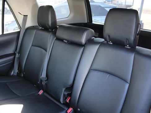 Certified 2024 Toyota 4Runner TRD Off-Road Premium w/ Moonroof Package AWD/4WD image 31