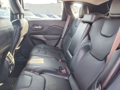 Used 2020 Jeep Cherokee Limited AWD/4WD image 27