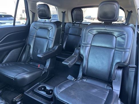 Used 2022 Lincoln Aviator Reserve w/ Elements Package Plus image 13