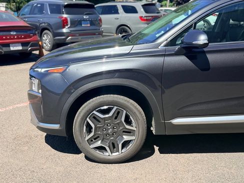 Certified 2023 Hyundai Santa Fe SEL Premium AWD/4WD image 11