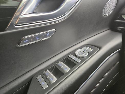 Used 2025 Genesis GV80 2.5T Standard AWD/4WD image 20