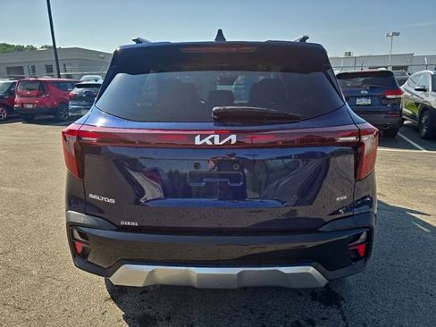 Certified 2024 Kia Seltos EX AWD/4WD image 7