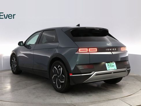 Used 2024 Hyundai Ioniq 5 SEL image 14