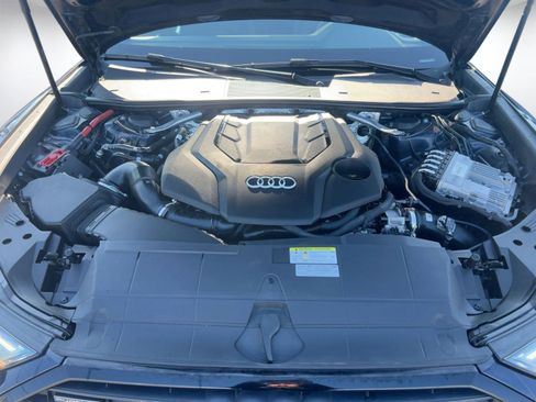 Used 2021 Audi A6 Premium Plus w/ Premium Plus Package image 29