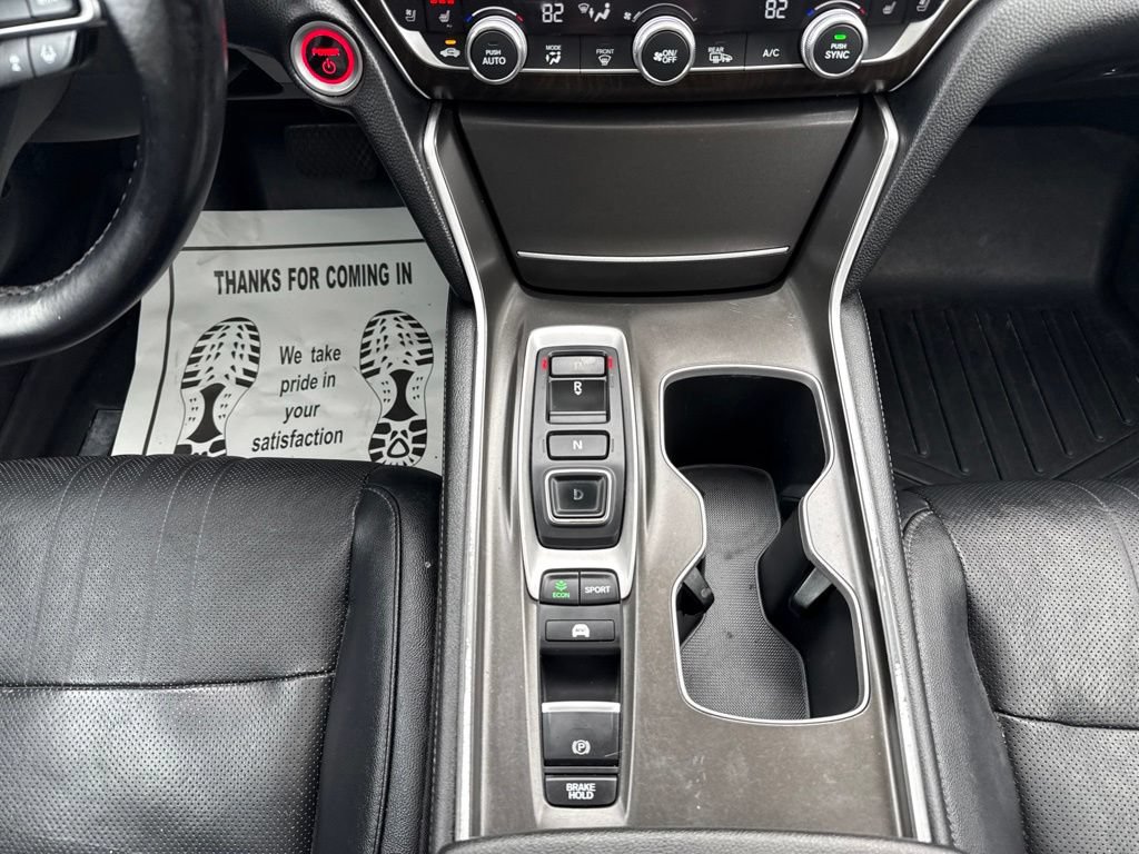 Used 2019 Honda Accord Touring image 17