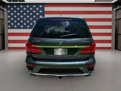 Used 2014 Mercedes-Benz GL 550 4MATIC image 9