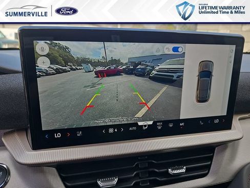 New 2026 Ford Explorer Active w/ Active Comfort Package RWD image 29