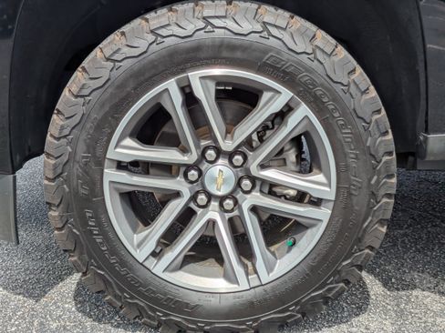 Used 2021 Chevrolet Colorado W/T w/ Custom Special Edition image 27