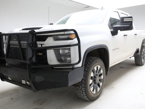 Used 2023 Chevrolet Silverado 2500 Custom w/ Custom Value Package image 1