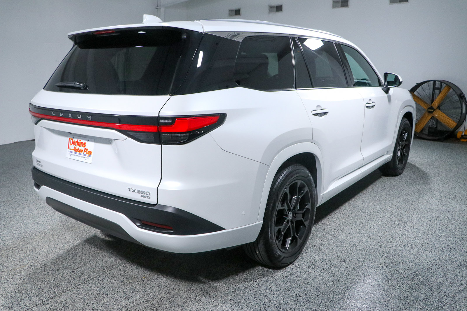 Used 2025 Lexus TX 350 AWD w/ Technology Package image 7