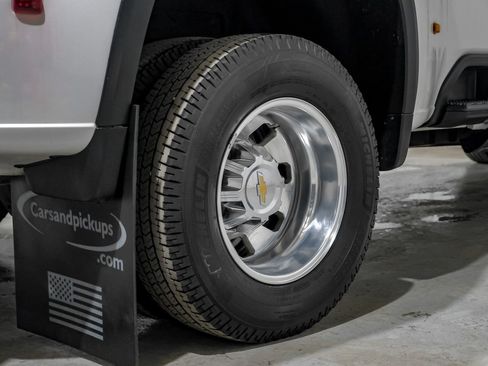 Used 2025 Chevrolet Silverado 3500 High Country w/ High Country Premium Package AWD/4WD image 60