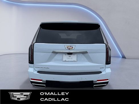 New 2026 Cadillac Escalade ESV Luxury w/ Touring Package image 4