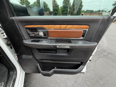 Used 2015 RAM 3500 Laramie Longhorn AWD/4WD image 23