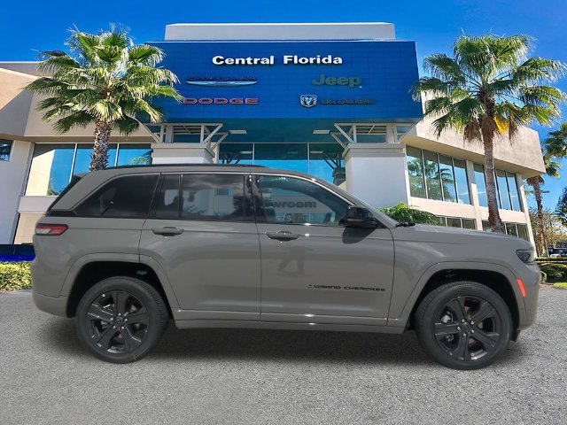 New 2027 Jeep Grand Cherokee Limited AWD/4WD image 4