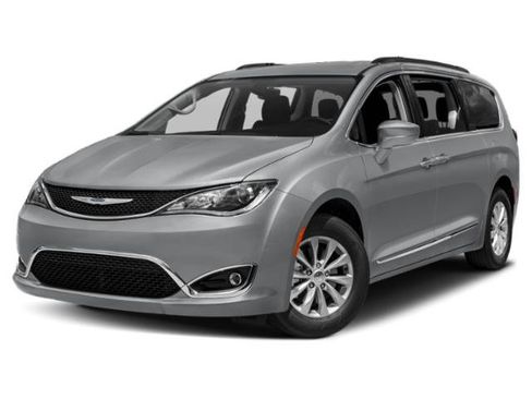 Used 2019 Chrysler Pacifica Touring-L Plus w/ S Appearance Package FWD image 1