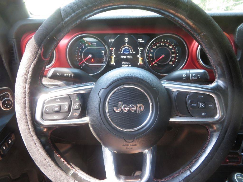 Used 2020 Jeep Gladiator Rubicon w/ Cold Weather Group AWD/4WD image 15