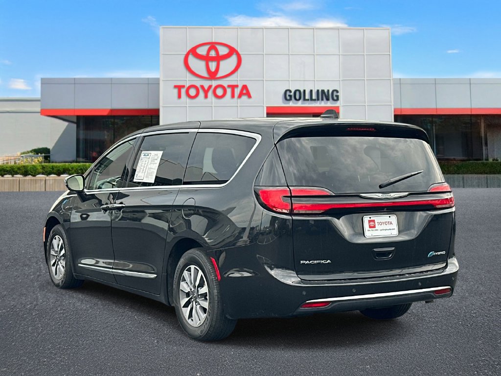 Used 2023 Chrysler Pacifica Limited FWD image 4