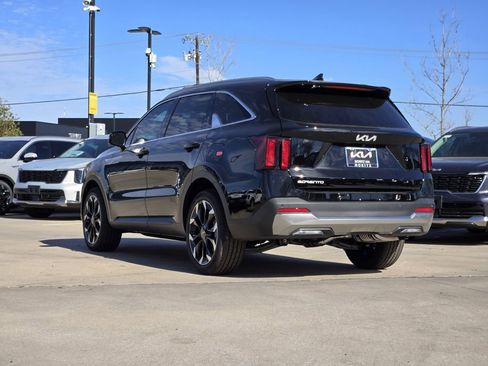 New 2026 Kia Sorento EX image 3