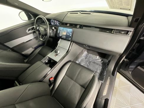 Certified 2025 Land Rover Range Rover Velar S image 20