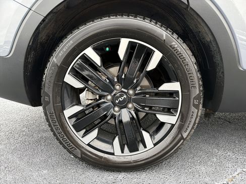 Used 2024 Kia Telluride SX Prestige image 18