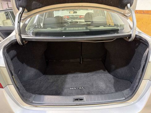 Used 2015 Nissan Sentra S image 15