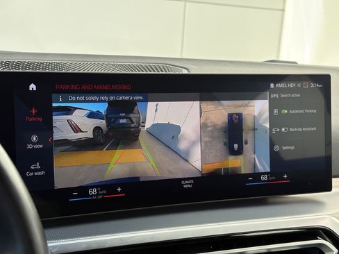 Used 2023 BMW i4 eDrive35 image 18