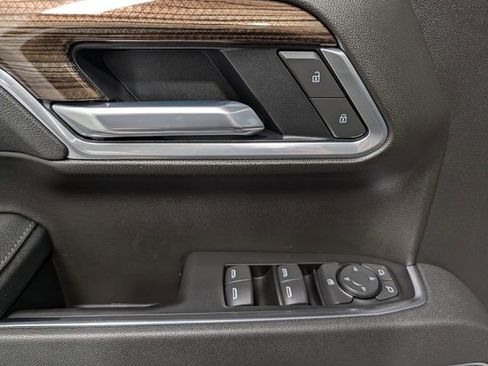 Used 2026 Chevrolet Silverado 1500 RST w/ Z71 Off-Road Package image 18