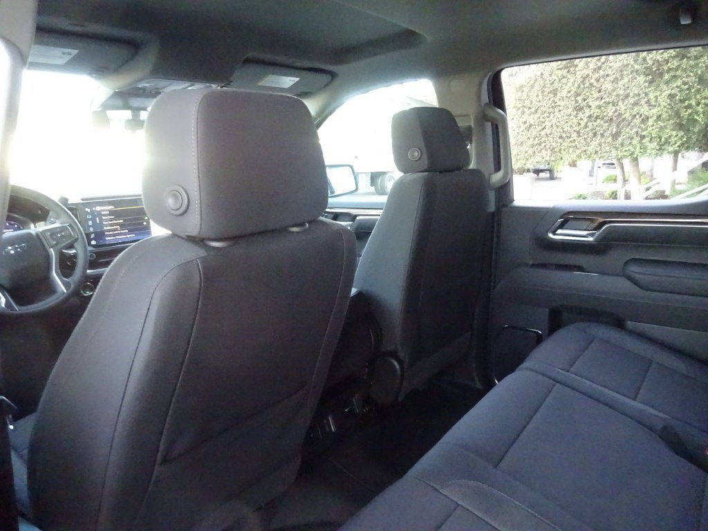 New 2026 Chevrolet Silverado 1500 RST AWD/4WD image 19